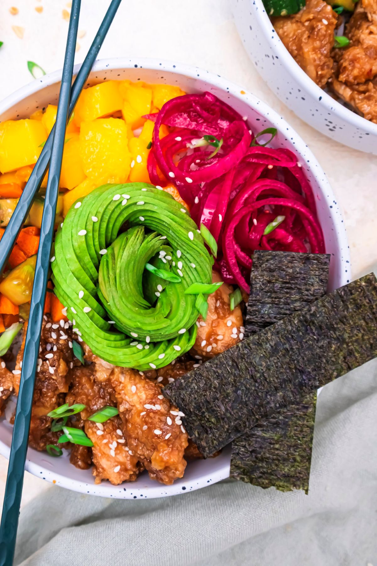 photo-poke-bowl-chicken